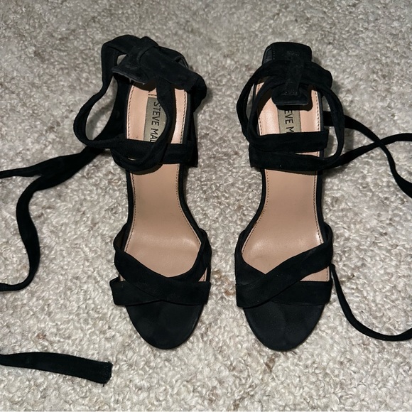 Steve Madden Christey Black Suede Leather Lace-Up Heels - Picture 4 of 7